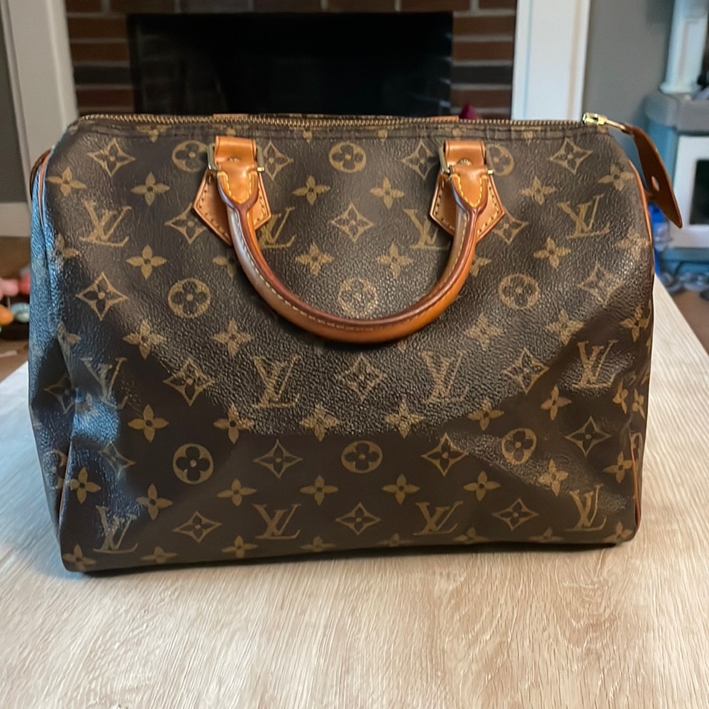 Louis Vuitton Monogram Speedy 30
